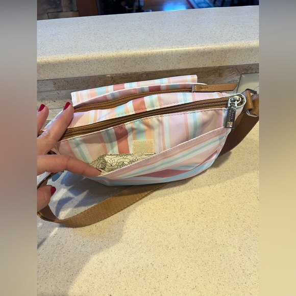 Lily Bloom Crossbody Bag NWT pick one - Picture 7 of 13